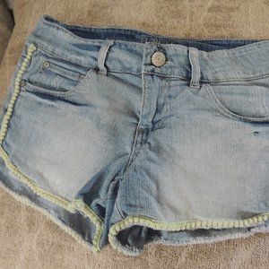 Celebrity Pink Jeans blue jean shorts size 5